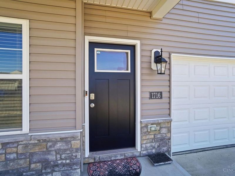 1716 Parkfield Way, Goshen Twp, OH 45122 Photo 5