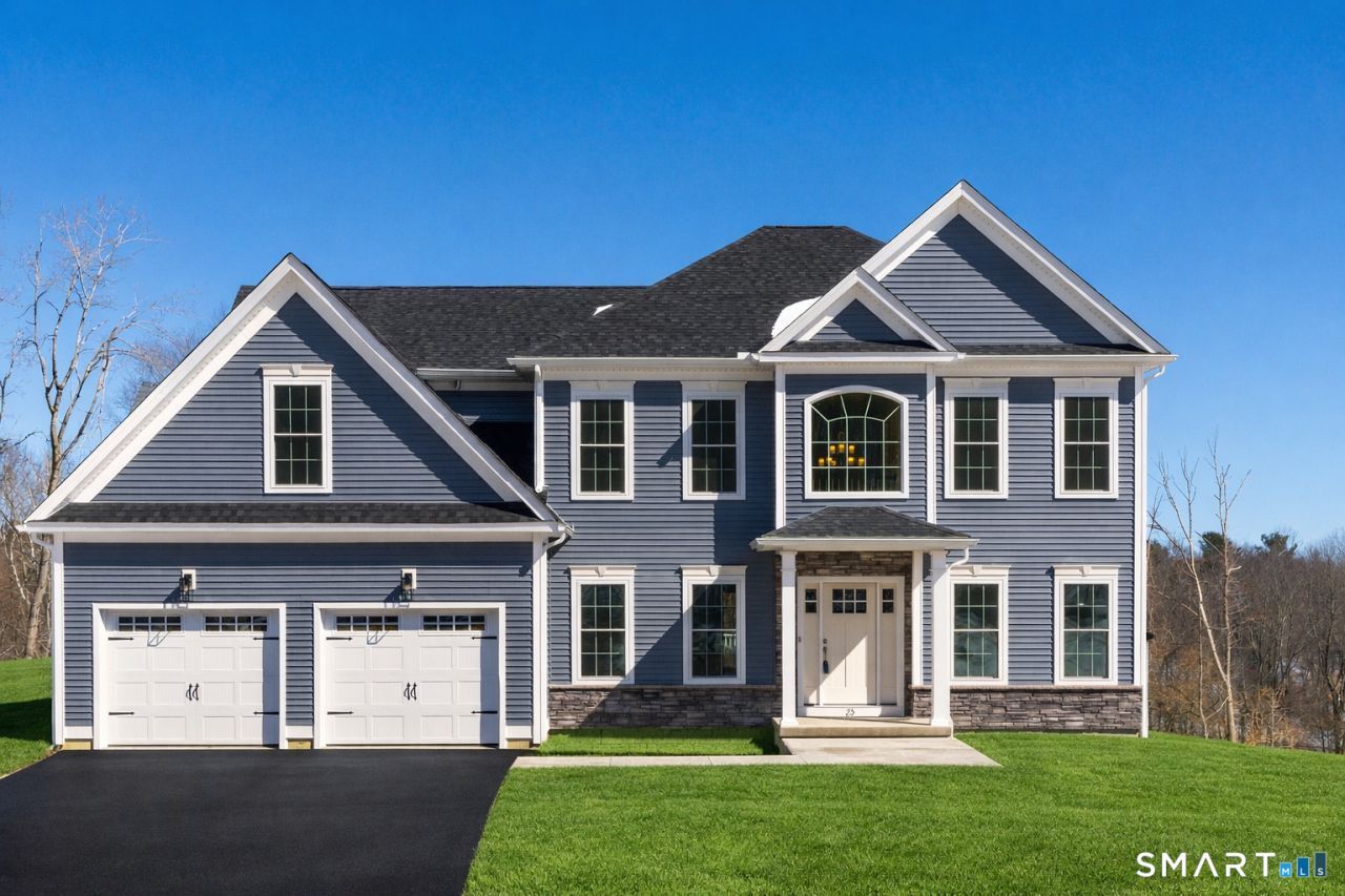 25 Wolf Hill, Coventry, CT 06238 Main Photo