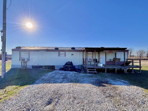 927 Highway 91 , Walnut Ridge, AR 72476