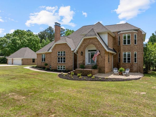 217 T Smith, Hattiesburg, MS 39401