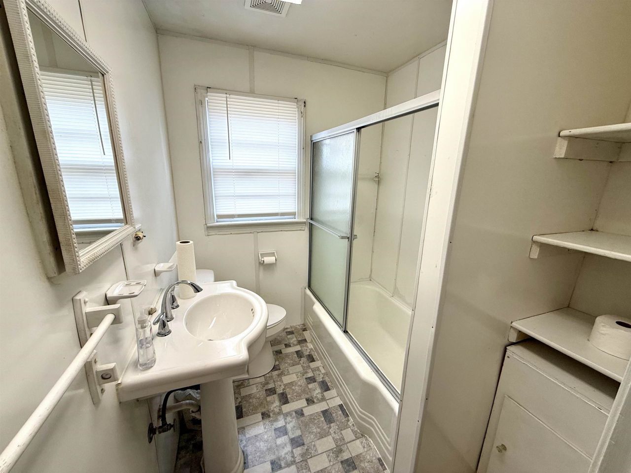 1738 Jasper St. Photo 13