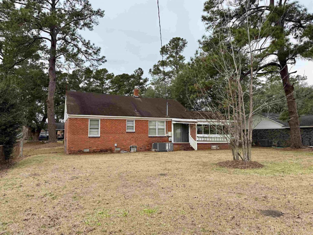 1738 Jasper St. Photo 9