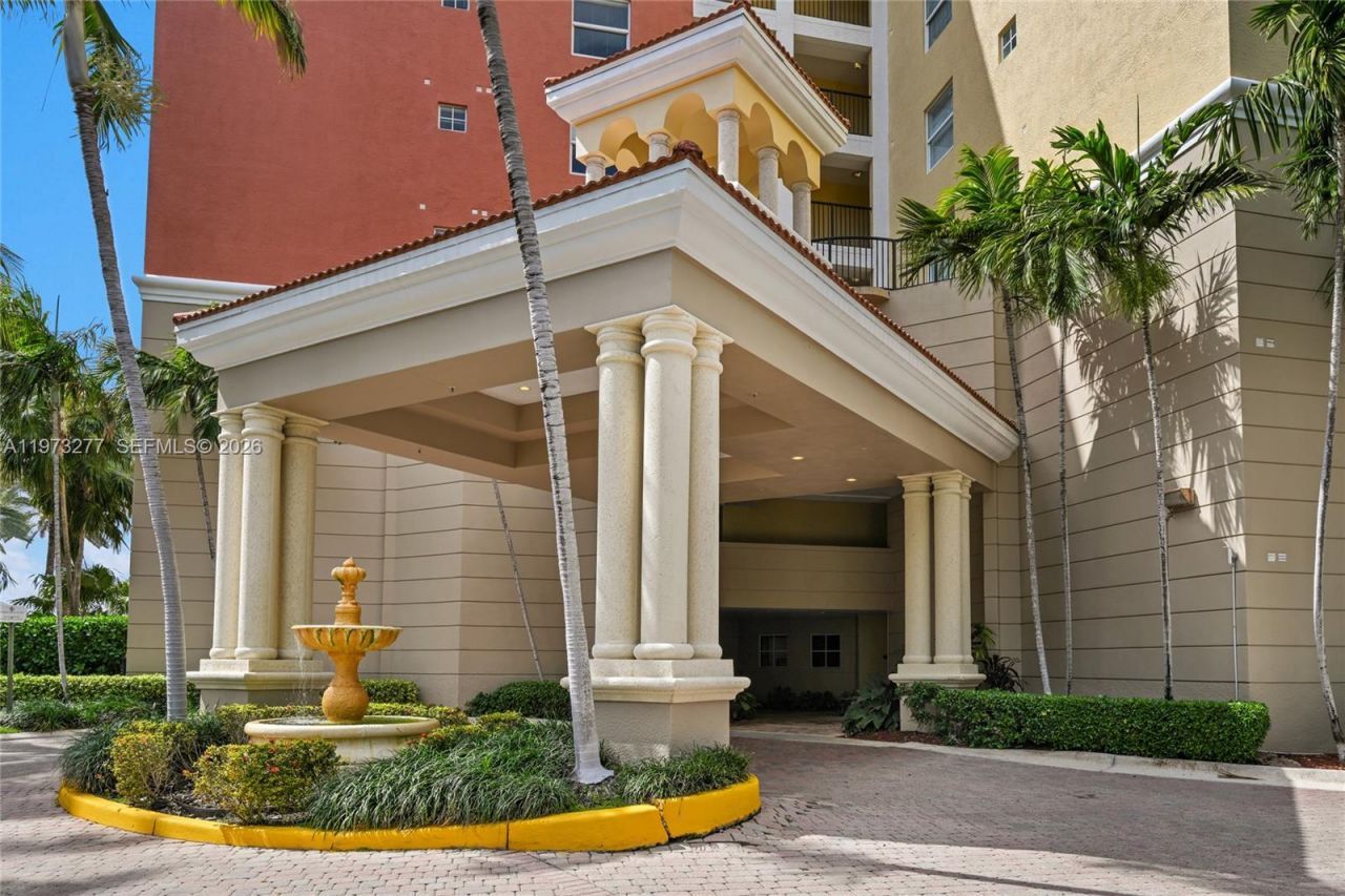 17150 N Bay Rd, Unit 2210, Sunny Isles Beach, FL 33160 Photo