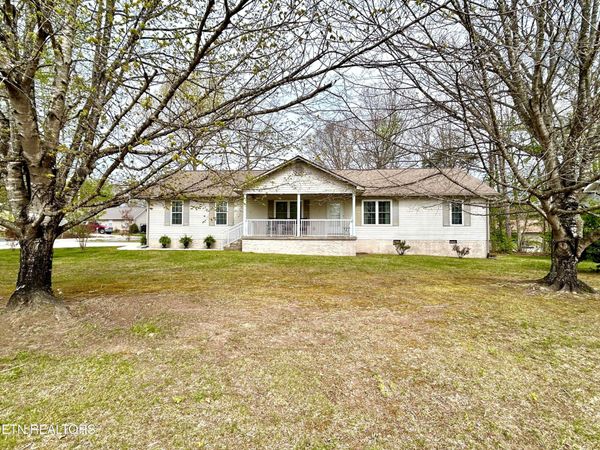53 Carriage Drive, Crossville, TN 38555