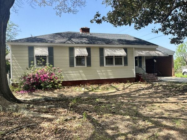 201 Meadowdale Drive, Warner Robins, GA 31088