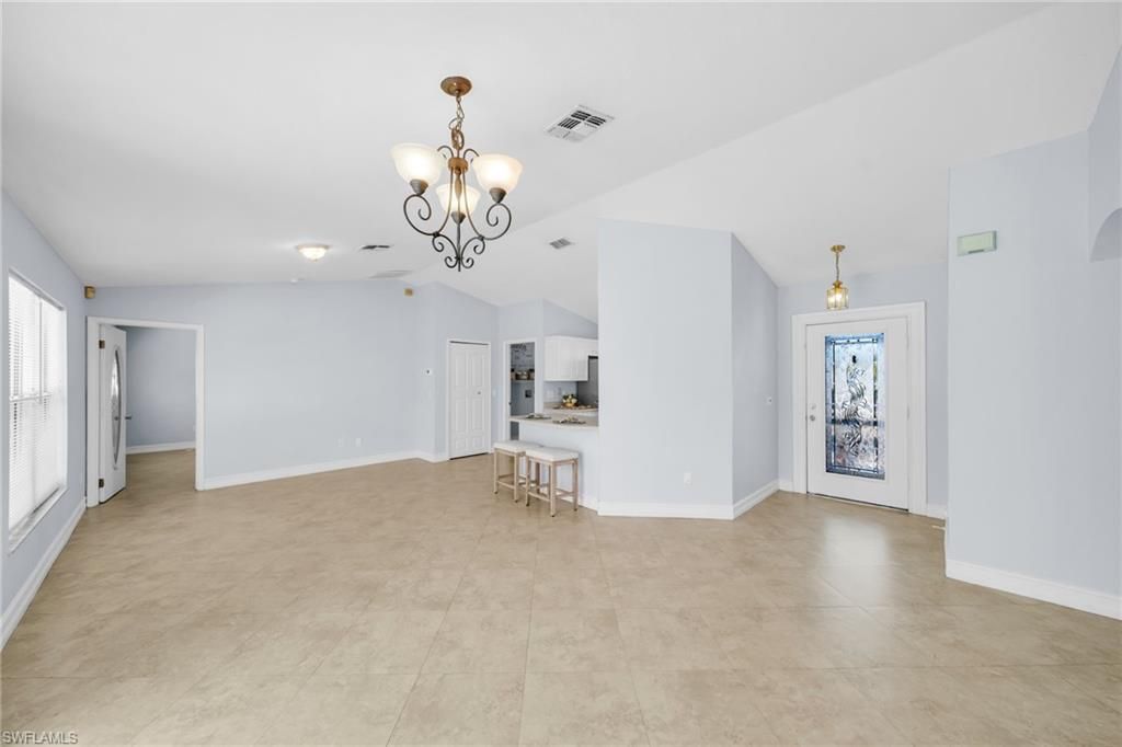 152 SE 19th Ln, Cape Coral, FL 33990 Photo