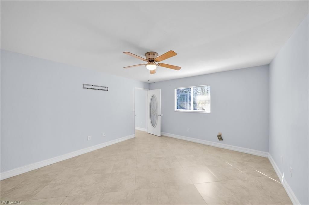 152 SE 19th Ln, Cape Coral, FL 33990 Photo