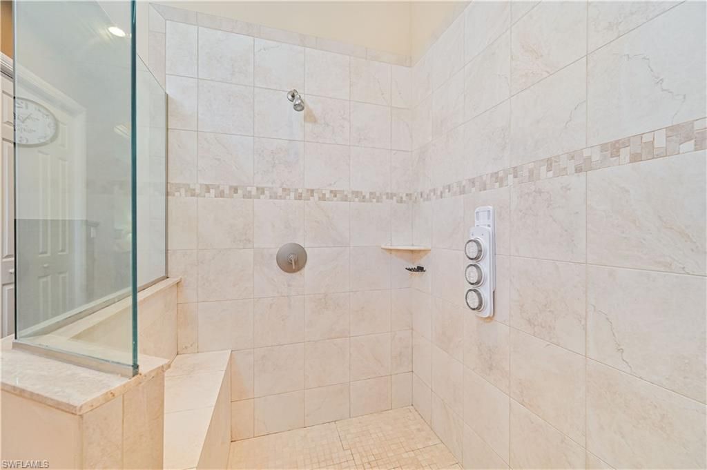 6905 Highland Park Cir, Fort Myers, FL 33966 Photo