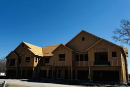 501 Raes Court photo 4