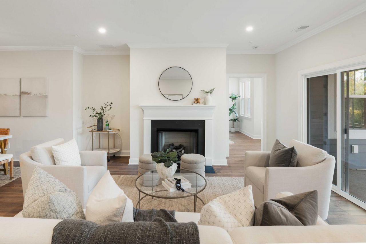 501 Raes Court Photo 4