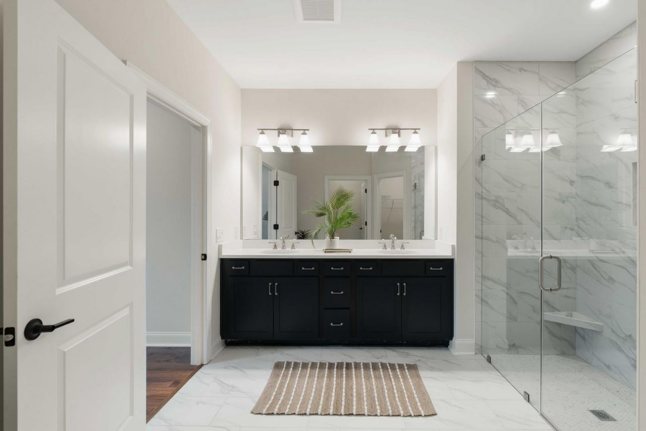 501 Raes Court Photo 9