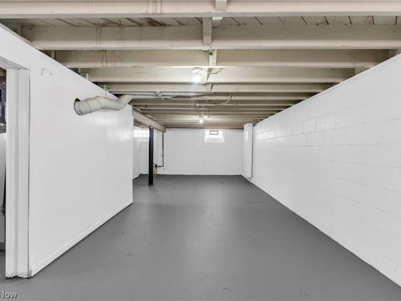 12004 Mortimer Avenue, Cleveland, OH 44111 Photo 30