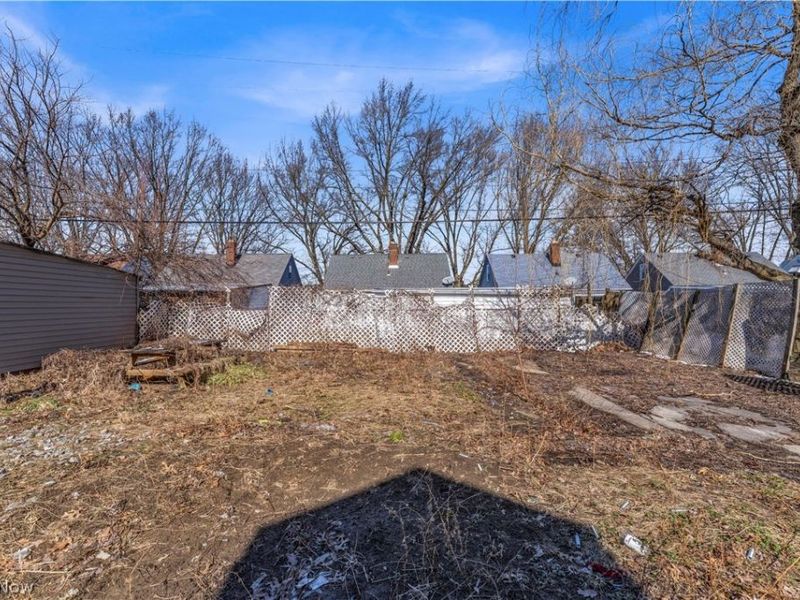 12004 Mortimer Avenue, Cleveland, OH 44111 Photo 34