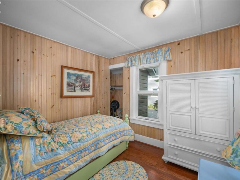 336 Peach Avenue, Lakeside, OH 43440 Photo 12