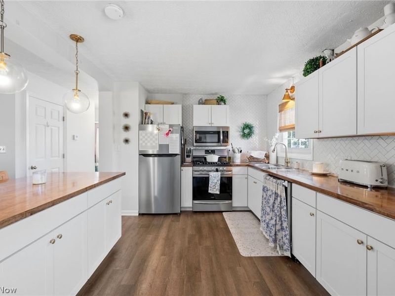 8848 Westfield Road, Westfield Center, OH 44251 Photo 10