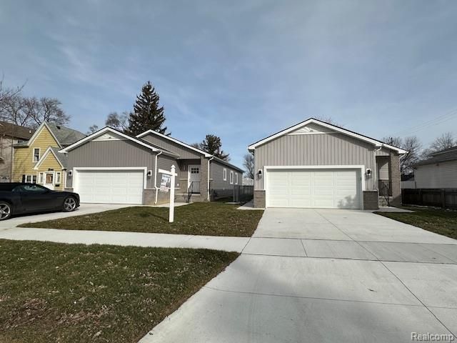 4845 Harding St, Dearborn Heights, MI 48125 Main Photo