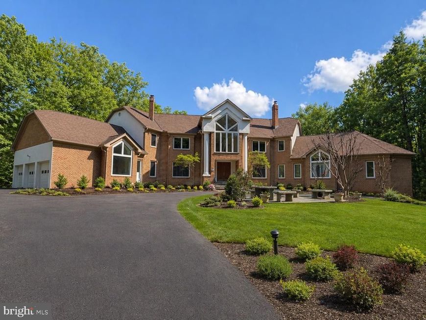 7003 Fawn Trail Court, Bethesda, MD 20817 Main Photo