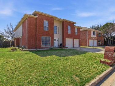 3528 Paladin Place, Fort Worth, TX 76137