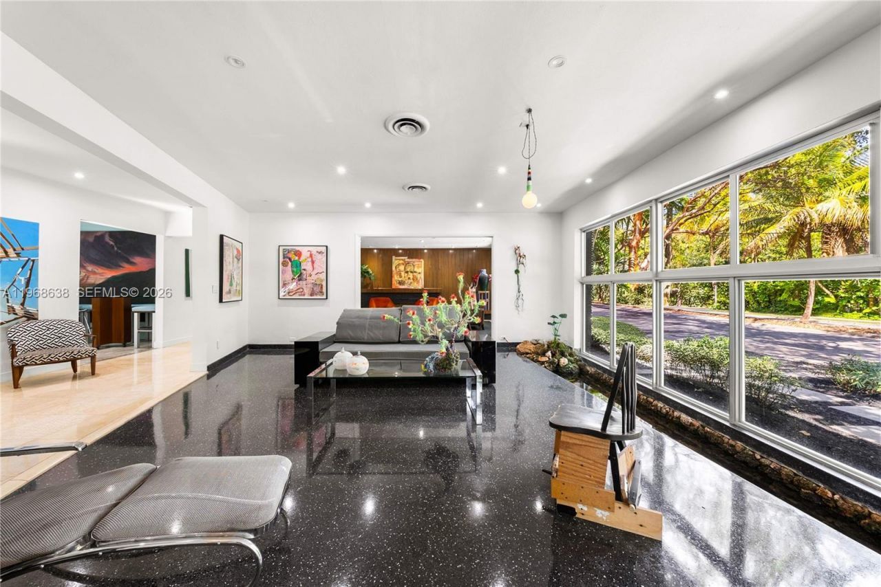 5600 N Bayshore Dr , Miami, FL 33137 Photo