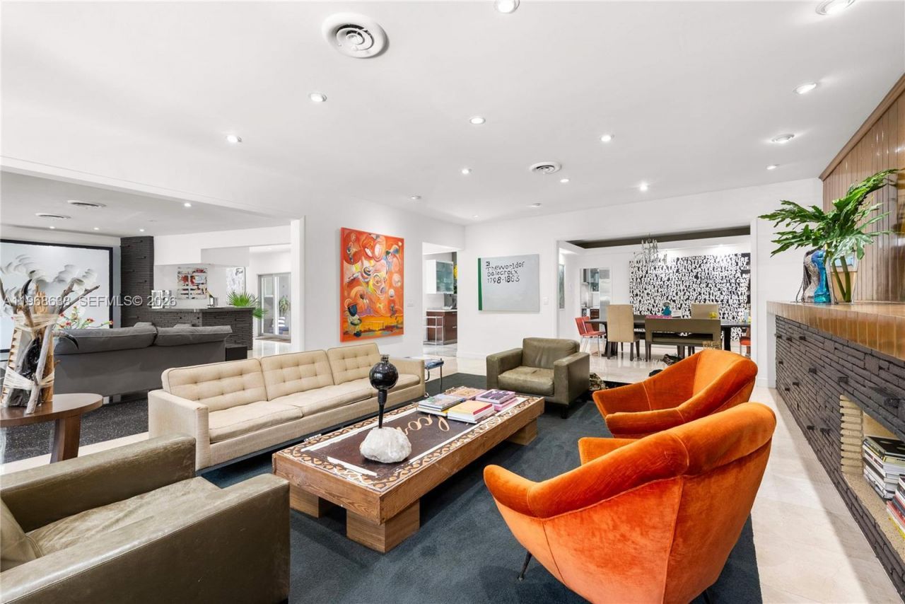 5600 N Bayshore Dr , Miami, FL 33137 Photo