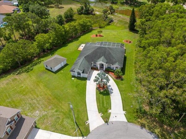 6575 NW Pomona Court, Port Saint Lucie, FL 34983