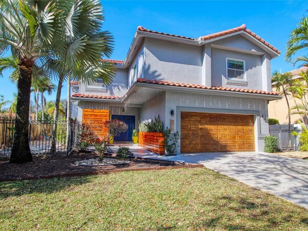 6341 NW 58th Way, Parkland, FL 33067