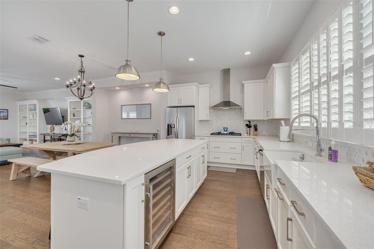 16306 1st Street E, Redington Beach, FL 33708 Photo