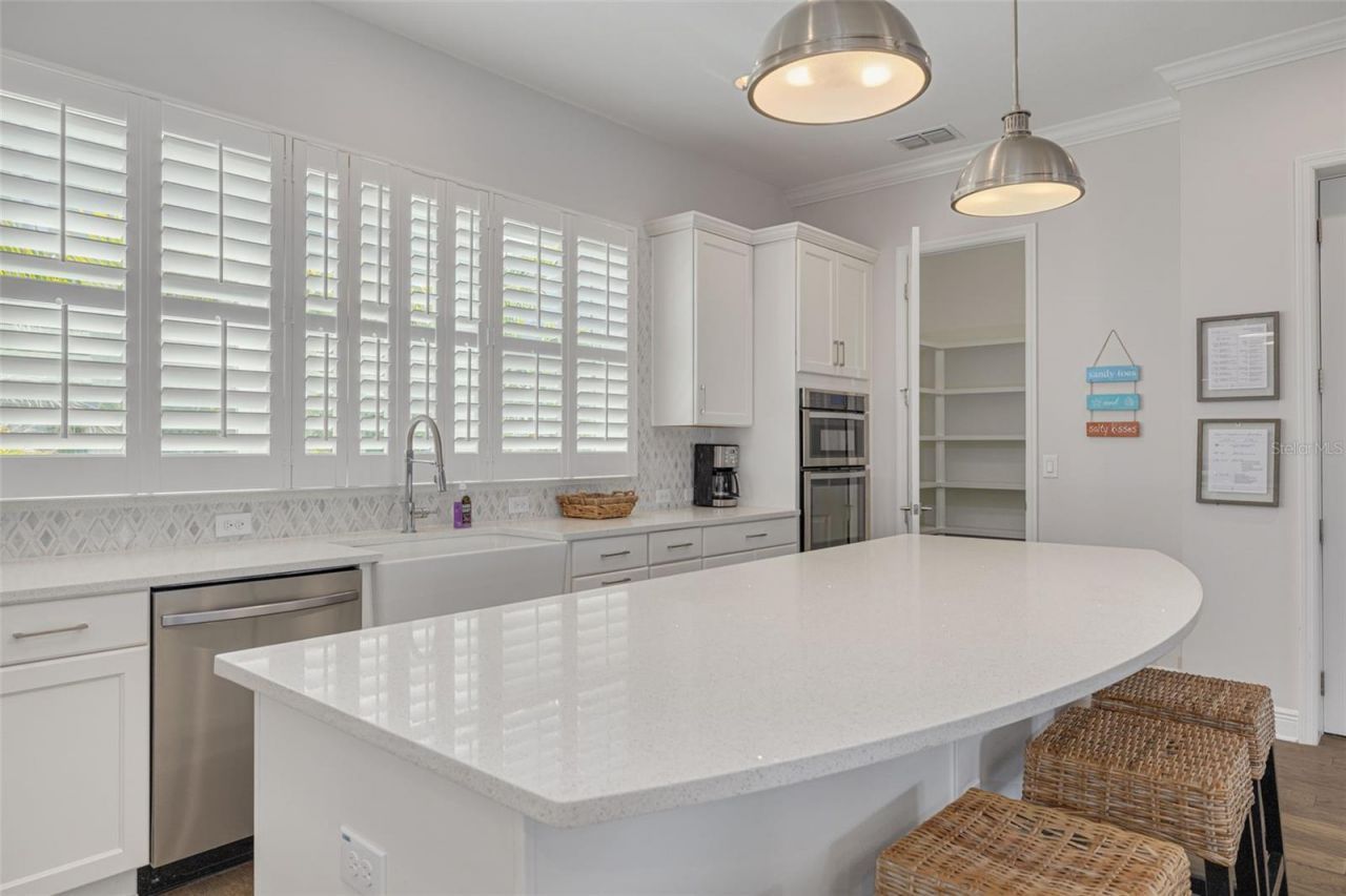 16306 1st Street E, Redington Beach, FL 33708 Photo