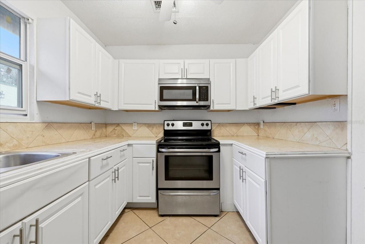 1919 Quincy Street S, Saint Petersburg, FL 33711 Photo