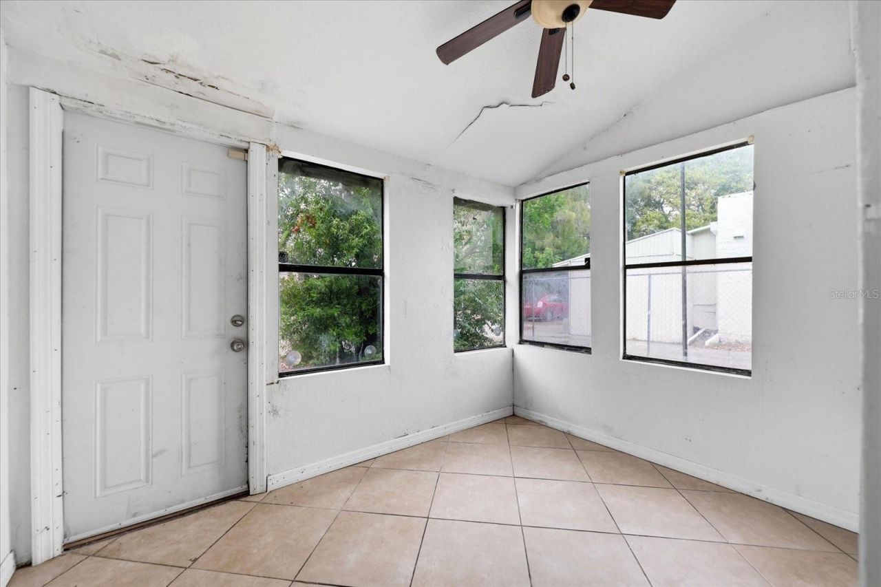 1919 Quincy Street S, Saint Petersburg, FL 33711 Photo