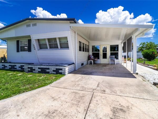 508 50TH AVENUE PLAZA W, BRADENTON, FL 34207