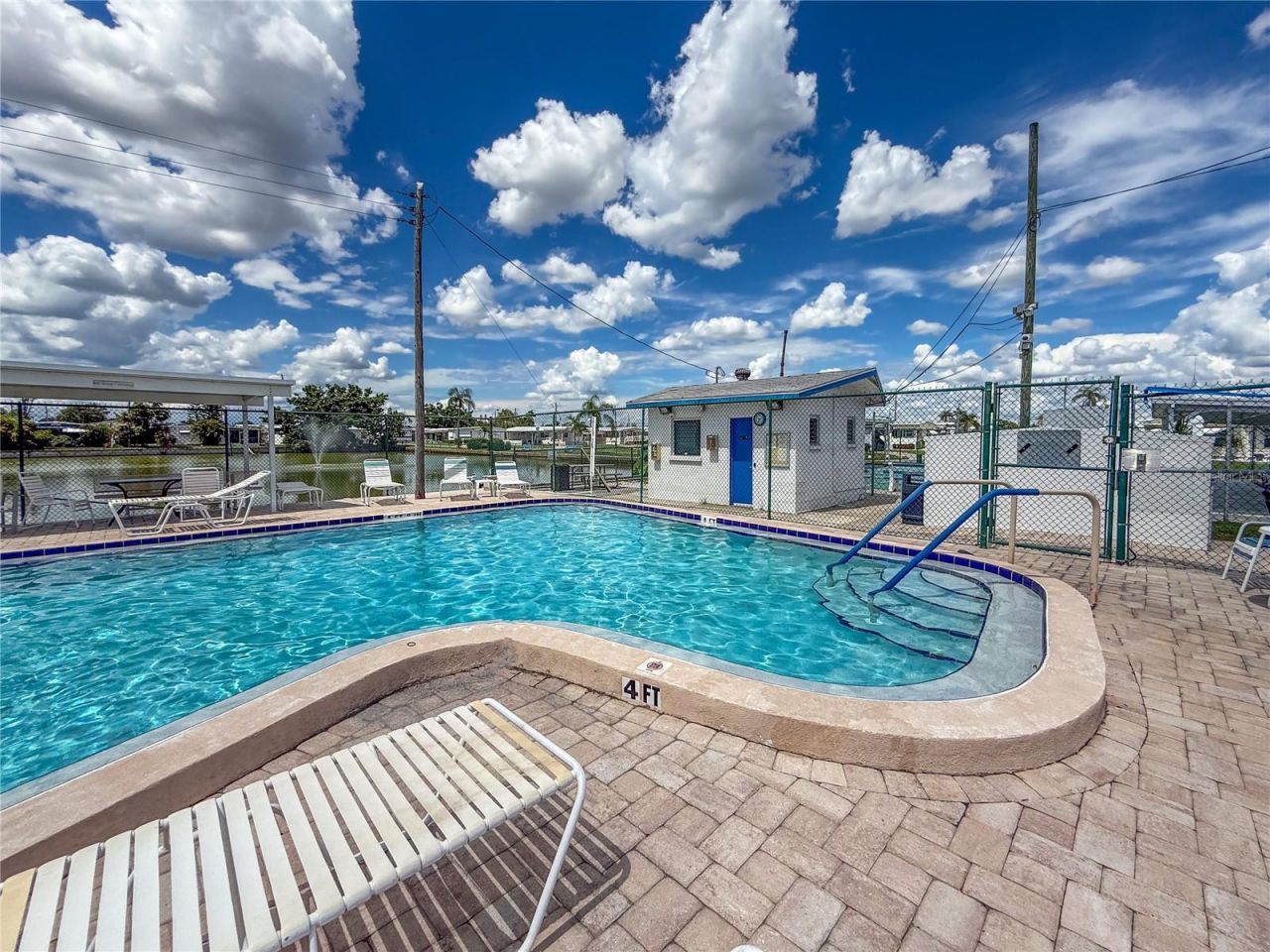 508 50th Avenue Plaza W, Bradenton, FL 34207 Photo