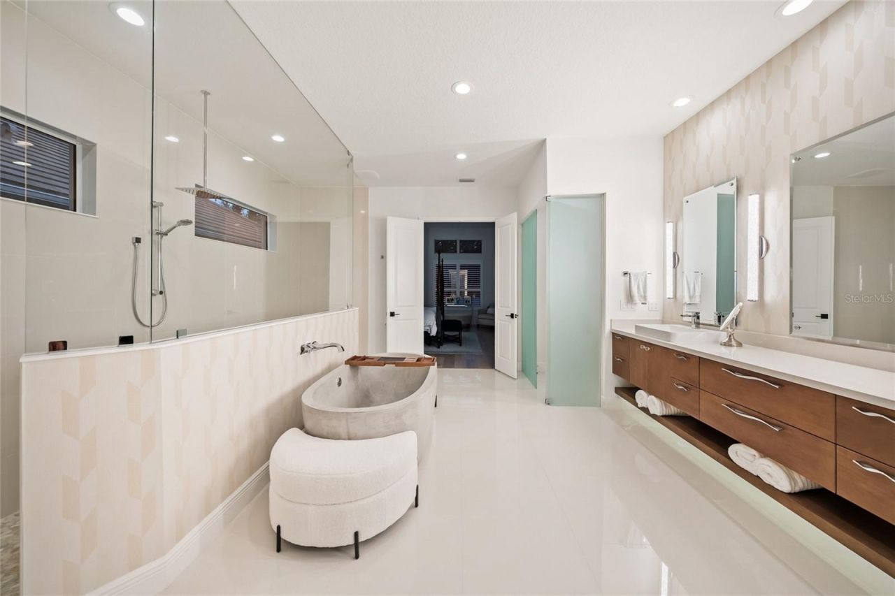 16404 Cornwall Lane, Bradenton, FL 34202 Photo