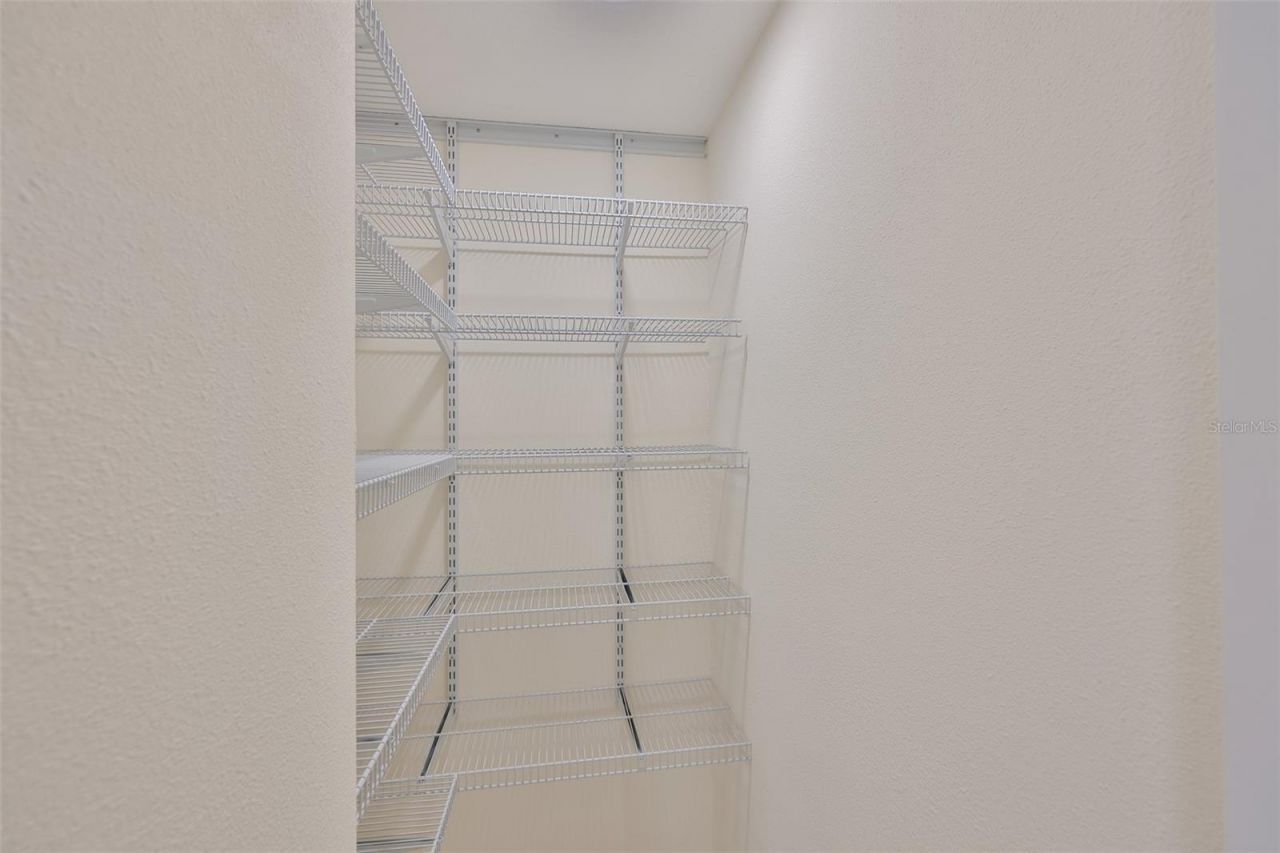 7430 Sunshine Skyway Lane S, Unit 305, Saint Petersburg, FL 33711 Photo