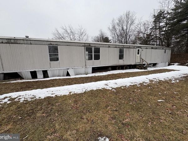 141 TOWER CIRCLE , CARLISLE, PA 17013