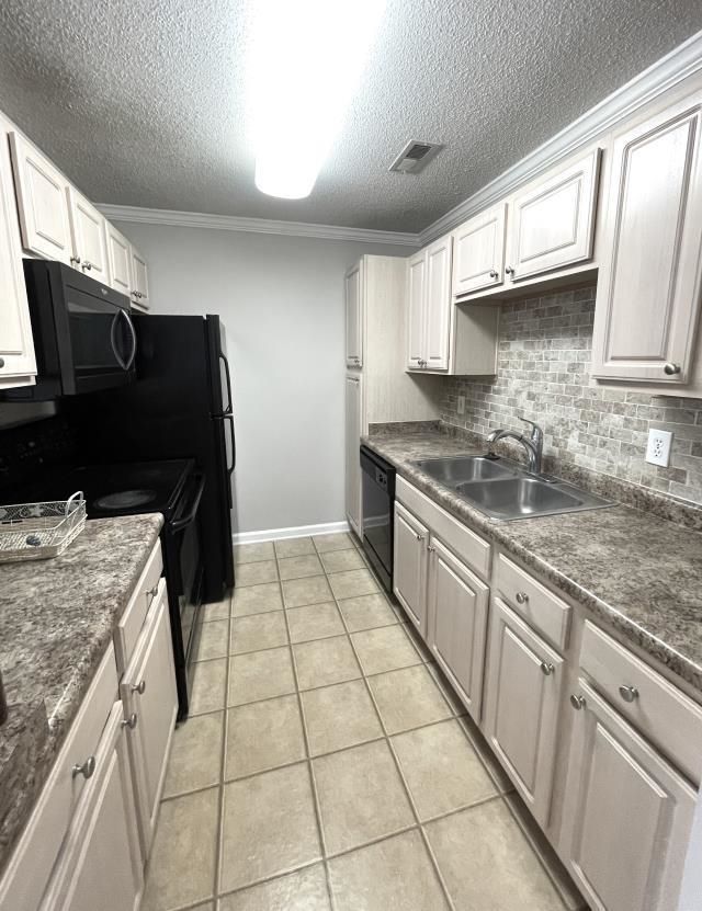 3735 Block House Way  Photo 16