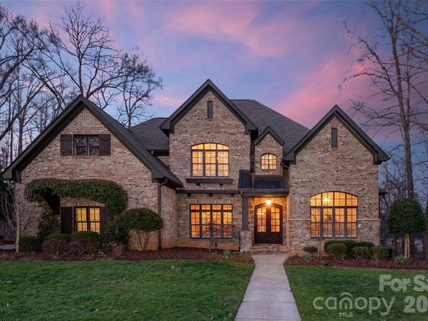 8610 Highgrove Street , Charlotte, NC 28277