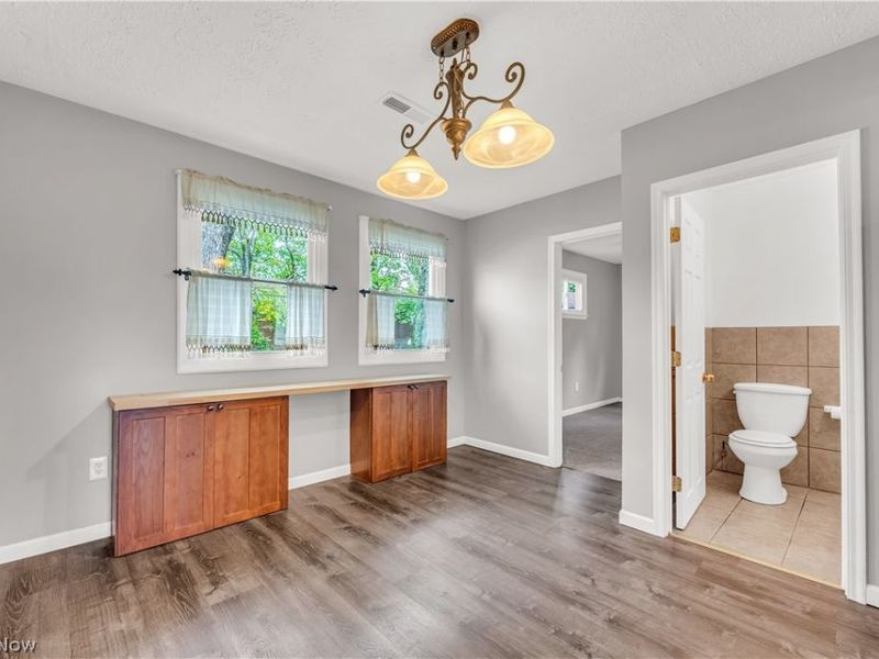 15922 Eleanore Drive, Cleveland, OH 44135 Photo 11