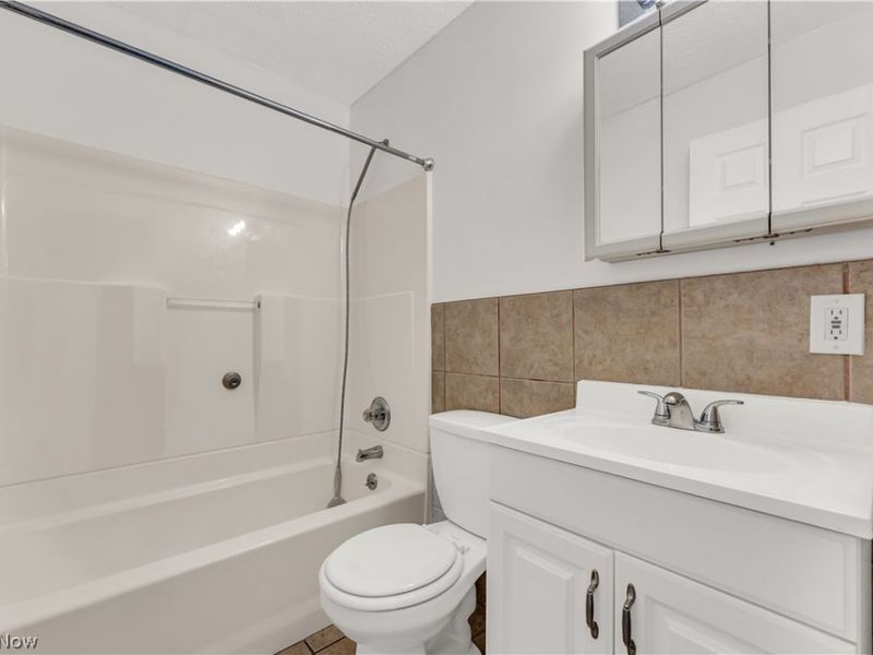 15922 Eleanore Drive, Cleveland, OH 44135 Photo 20