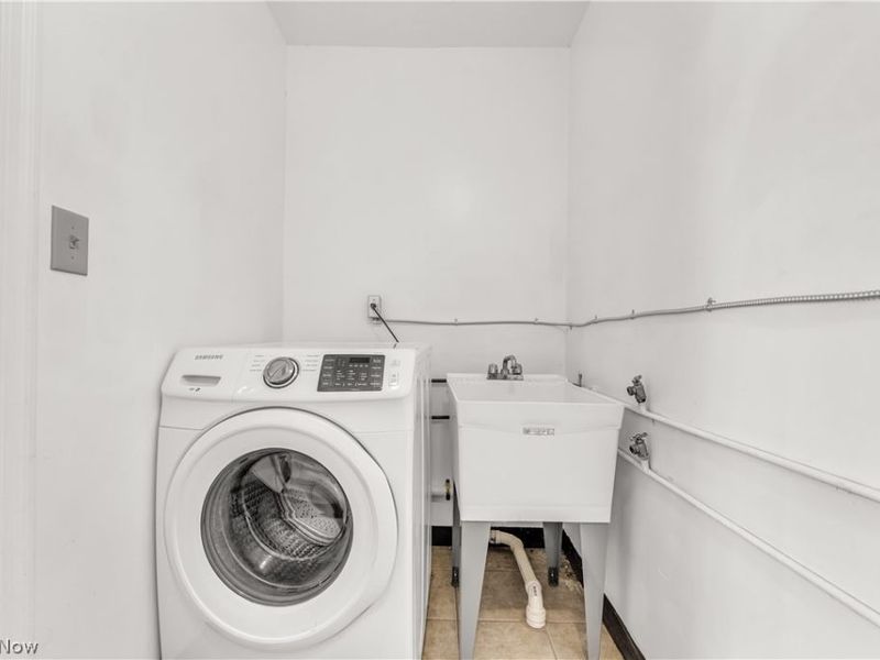 15922 Eleanore Drive, Cleveland, OH 44135 Photo 23