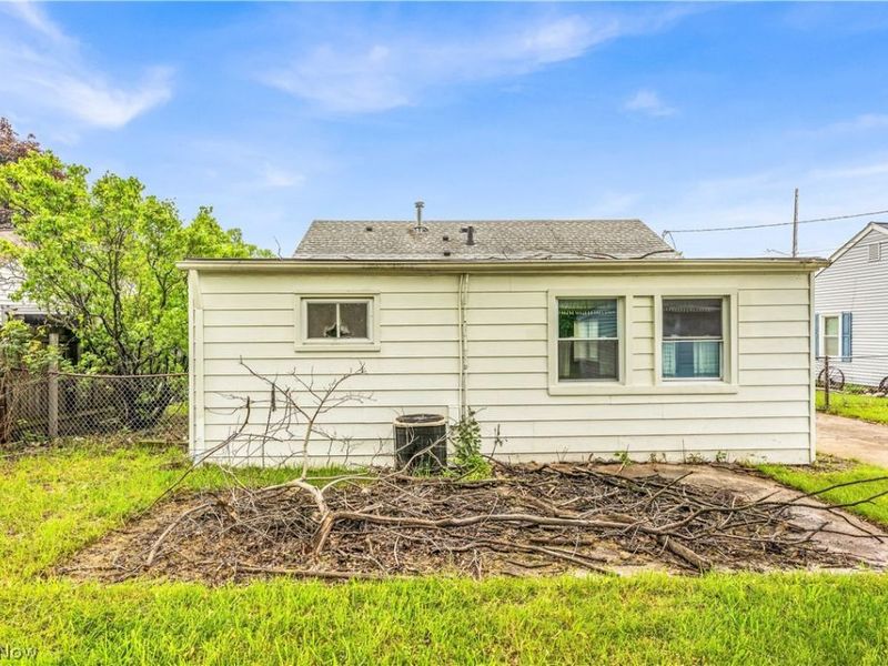 15922 Eleanore Drive, Cleveland, OH 44135 Photo 25