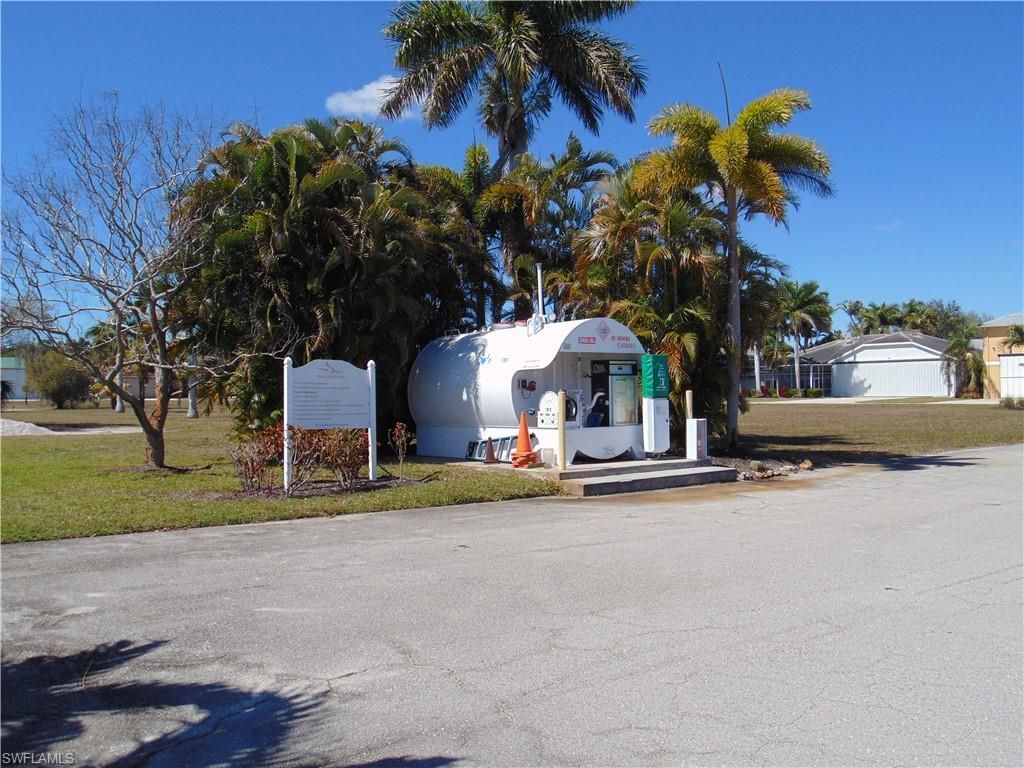 4017 Skyway Dr, Naples, FL 34112 Photo