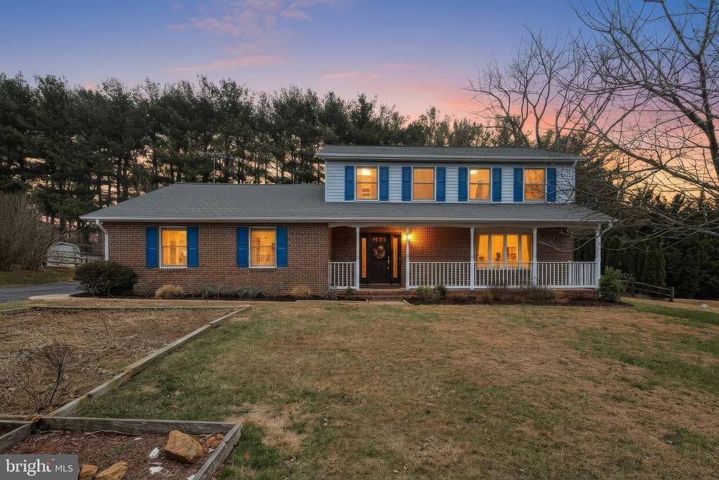 13721 Barberry Way, Sykesville, MD 21784 Main Photo