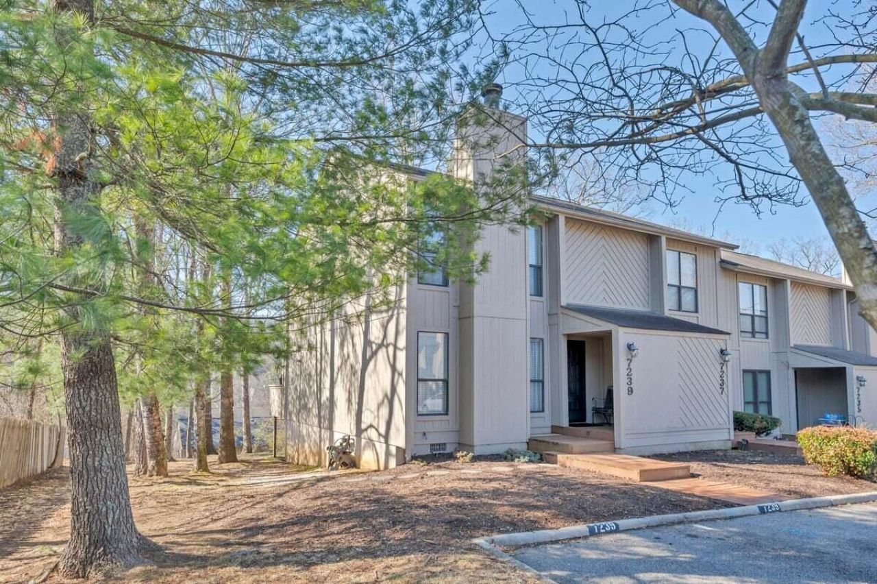 7239 Woods Crossing, Roanoke, VA 24018 Main Photo