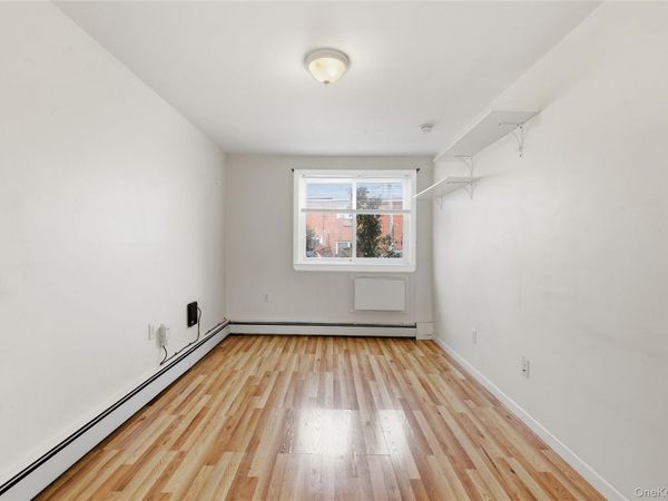 2420 Bennett Avenue , Unit 1C, North Bellmore, NY 11710