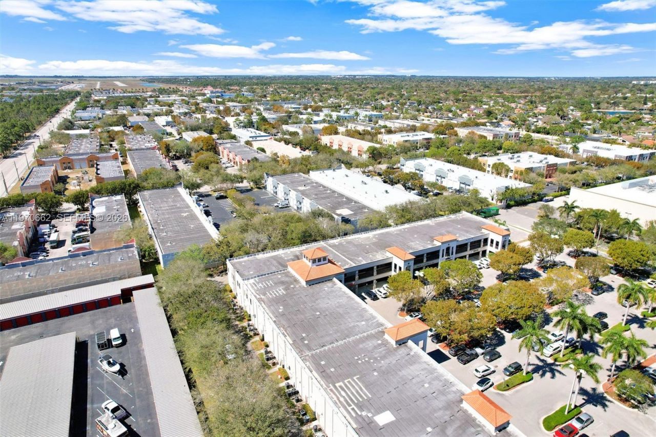 12338 SW 127 , Miami, FL 33186 Photo