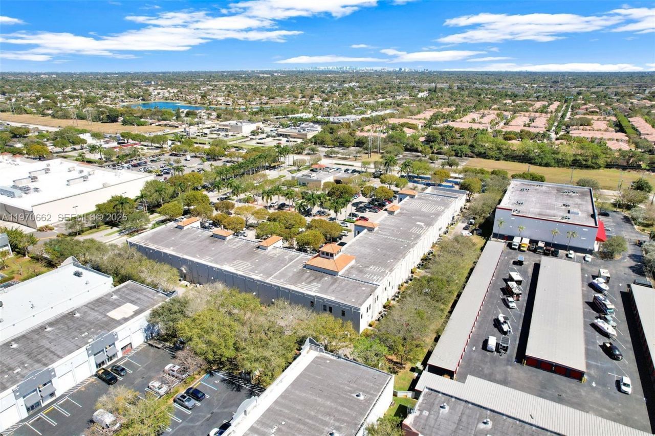 12338 SW 127 , Miami, FL 33186 Photo