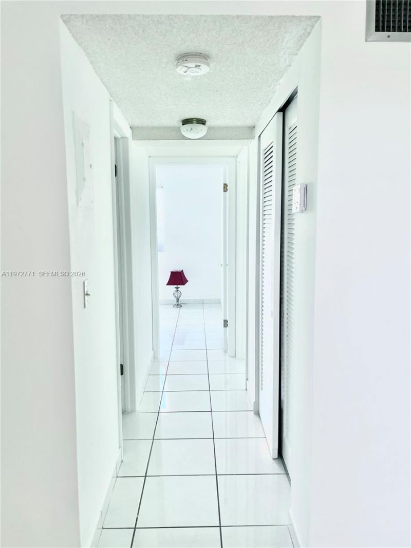 2145 Pierce St, Unit 421, Hollywood, FL 33020 Photo