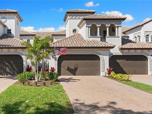 3695 Montreux LN, Unit 8, NAPLES, FL 34114