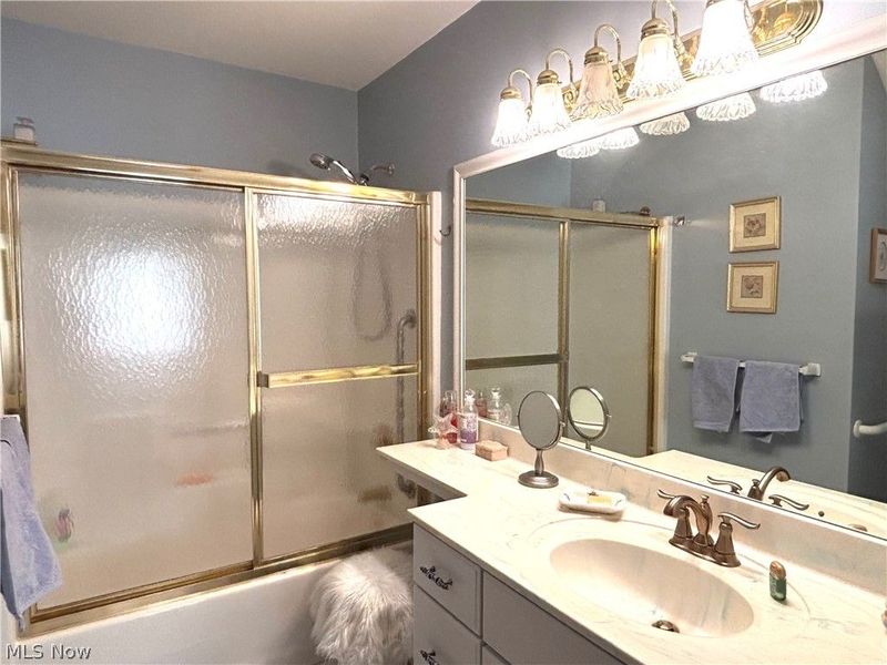 147 Village Court, Columbiana, OH 44408 Photo 20